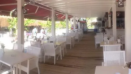 Golden Club & Caravan Holidays Kamp alanı