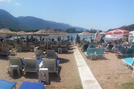 Campsite Golden Club & Caravan Holidays 3*