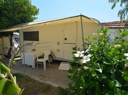 Campsite Golden Club & Caravan Holidays 3*