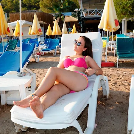 Golden Club & Caravan Holidays Campsite 3*