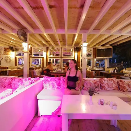 Golden Club & Caravan Holidays Campsite